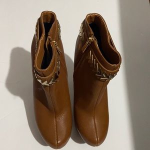 Peanut butter color ankle boots